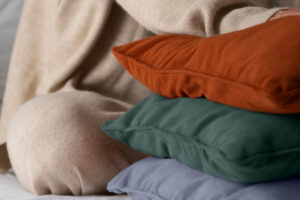 720X480Px De H Mkt Blog H3 Colored Pillows 11102023