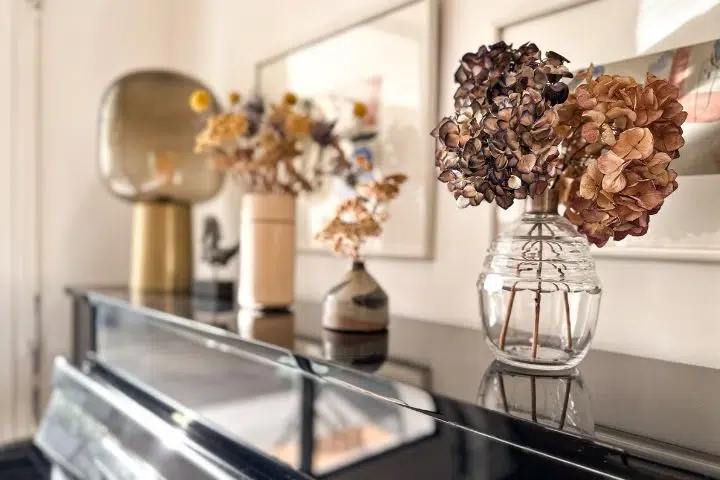 Blumen Auf Klavier