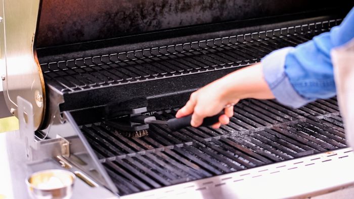 Step By Step Grilling Fresh Organic Corn Outdoor Gas Grill Make Mexican Corm Om Cob Elote 1